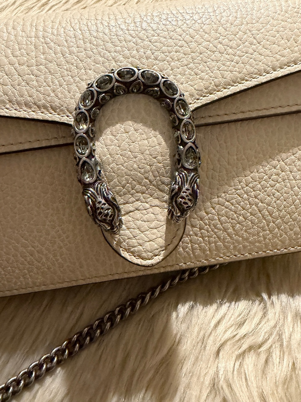 Gucci Dionysus Mini Bag - Picture 2 of 11